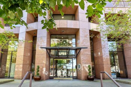 1500 ALBERNI STREET, Vancouver, British Columbia V6G 3C9, Canada