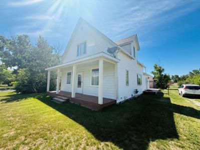 302 EMPRESS AVENUE, Monarch, Alberta T0L 1M0, Canadá