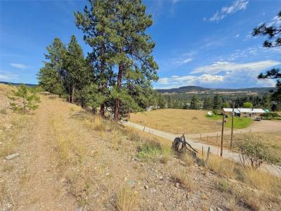 101 JACOBSON ROAD, Princeton, Colúmbia Britânica V0X 1W0, CANADÁ