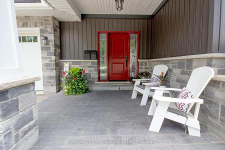 566 ST. PATRICK STREET E, Centre Wellington, Ontario N1M 1N2, Canada