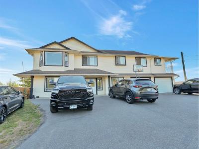 5411 GLADWIN, Abbotsford, British Columbia V4X 1X8, Canada