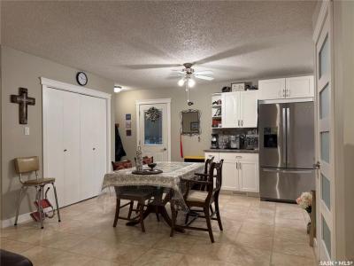 21 CENTENNIAL CRESCENT, Humboldt, Saskatchewan S0K 2A0, Canada