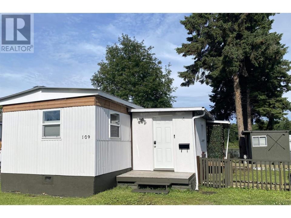 3730 LANSDOWNE ROAD, Prince George, 브리티시 컬럼비아주 V2N 2S5, 캐나다