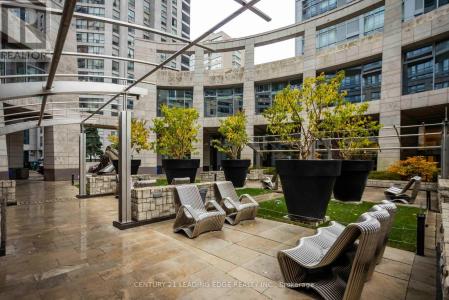 2191 YONGE STREET, Toronto (mount Pleasant West), Ontario M4S 3H8, Canada
