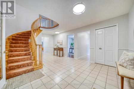 6 RICE DRIVE, Whitby (pringle Creek), Ontario L1N 7X1, Canada
