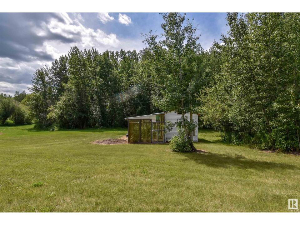 3, 54429 STE. ANNE TRAIL, Rural Lac Ste. Anne County, Alberta T0E 0A0, CANADÁ