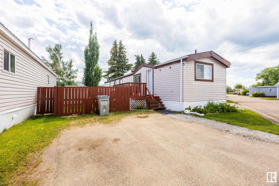 10410 101A STREET, Morinville, Alberta T8R 1B1, Canada