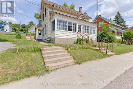 199 BONNECHERE STREET WEST, Bonnechere Valley, Ontario K0J 1T0, Canadá