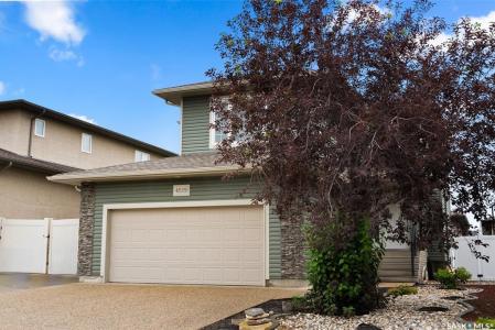 4519 MCMILLAN DRIVE, Regina, 萨斯喀彻温省 S4X 0C5, 加拿大