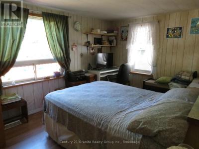 1053 BUTTERCUP DRIVE, Highlands East (monmouth), Ontario K0L 3C0, Canadá