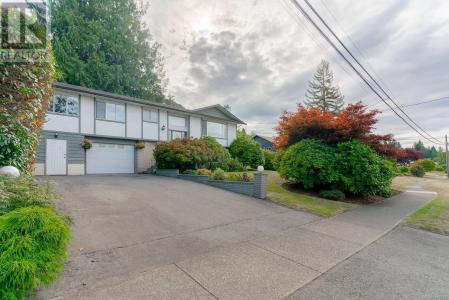 450 DAVIS ROAD, Ladysmith, British Columbia V9G 1V5, Canada