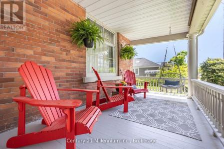 100 MATCHEDASH STREET NORTH, Orillia, Ontario L3V 4T8, Canada