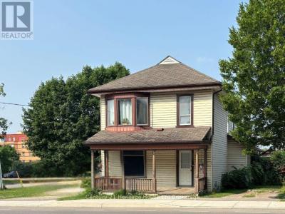 125 HURON STREET, Woodstock (woodstock - North), オンタリオ N4S 6Z6, カナダ