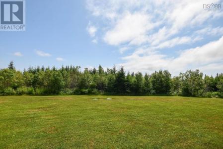 54 OLD TRUNK ROAD, Oyster Pond, Nouvelle-Écosse B0J 2L0, Canada