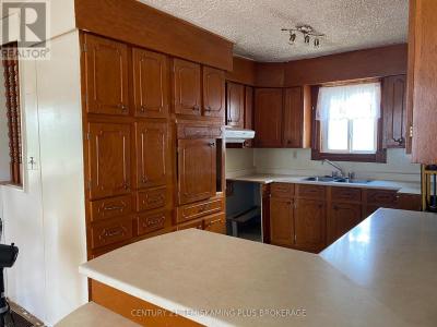 209 KATHERINE STREET, Temiskaming Shores (new Liskeard), 安大略省 P0J 1P0, 加拿大