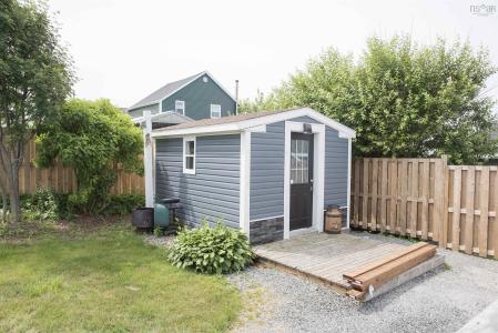 43 LINGAN STREET STREET, Dominion, Nouvelle-Écosse B1G 1K9, Canada