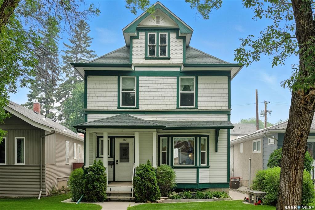 306 31ST STREET W, Saskatoon, Saskatchewan S7L 0P9, Canada