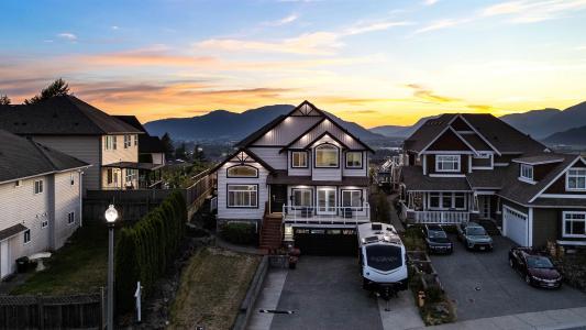 5243 CRIMSON RIDGE, Chilliwack, British Columbia V2R 0B4, Canada