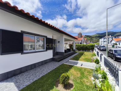Vila Franca Do Campo, Сан-Мигел 9680-112, Португалия