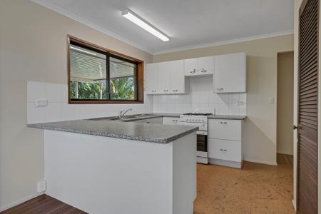 18 Blaxland Road, Nambour, QLD 4560, Australia