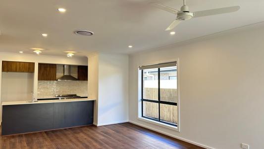 1 Celestial Road, Flagstone, QLD 4280, オーストラリア