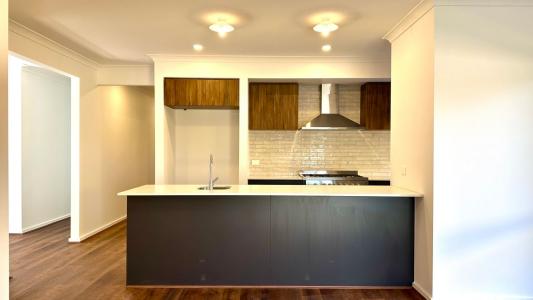 1 Celestial Road, Flagstone, QLD 4280, Australia