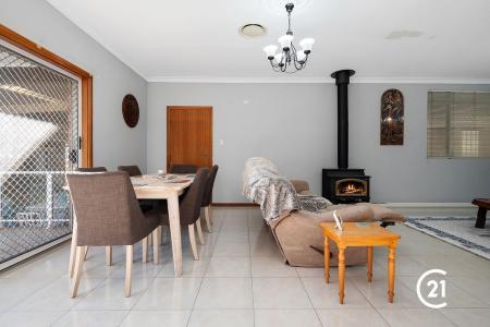 5 Cranbrook Crescent, Killarney Vale, NSW 2261, Australia