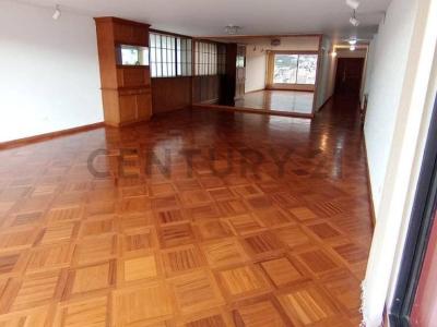 Av. Gonzales Suarez S/N, Quito, Pichincha 00001, Ecuador