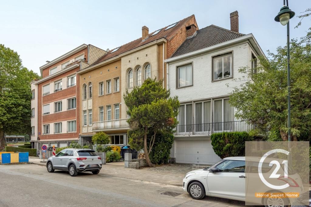 Avenue de la Reine des Prés 6, Laeken, 1020, Bélgica