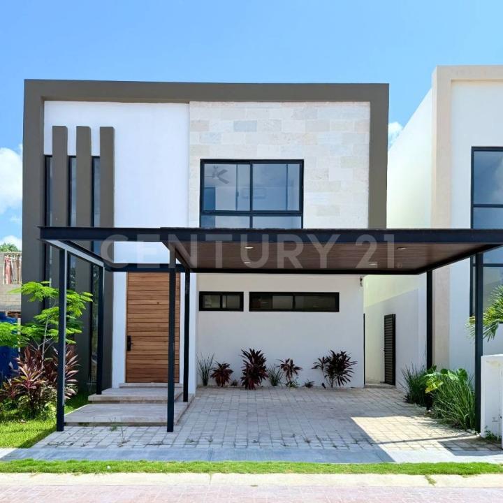 Vía Cumbres S/N,, Cancún/Benito Juárez, Quintana Roo 77560, Mexico