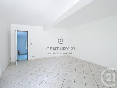 Crepy En Valois, Picardie 60800, 法國