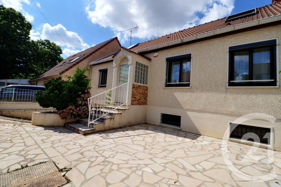 Tremblay En France, Île-de-France 93290, France