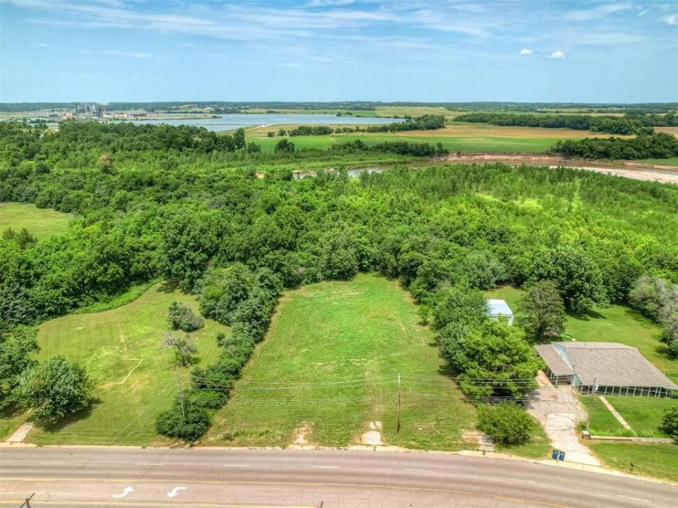 20469 NE 23rd Street, Harrah, أوكلاهوما 73045, الولايات المتحدة
