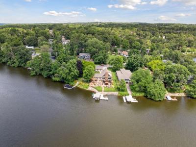 708 Riverside Drive N, North Hudson, Wisconsin 54016, USA