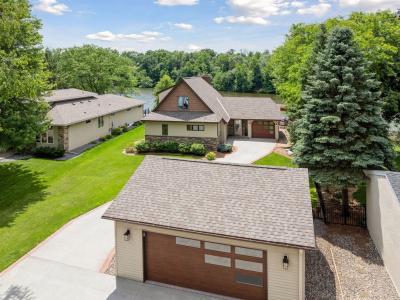 708 Riverside Drive N, North Hudson, Wisconsin 54016