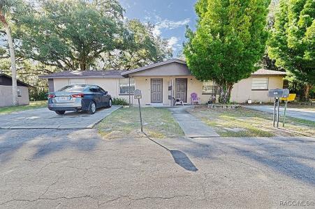 1154 NE 1st Street, Crystal River, Florida 34429, USA