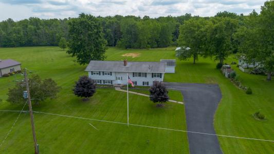 1747 Burgess Raod, Waterloo, NY 13165, USA