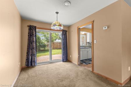 27275 Westland Road, Redford Charter Township, Michigan 48240, États-Unis