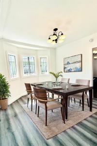 6905 Halliday Avenue, Oakland, Kalifornien 94605, USA