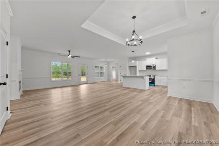 395 Zeppelin Lane, Raeford, North Carolina 28376