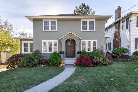 1740 Plymouth Court, Dubuque, Iowa 52003, Stati Uniti