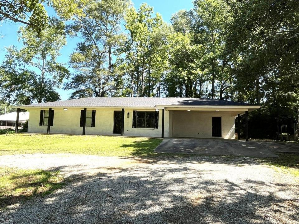 1256 Lee Stokes Rd, Columbus, Mississippi 39702, Amerika Birleşik Devletleri