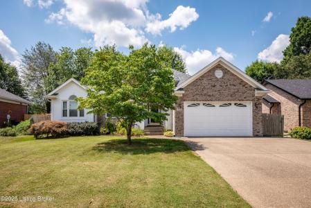 4920 Hunters Point Circle, Louisville, Кентуки 40216, Соединенные Штаты