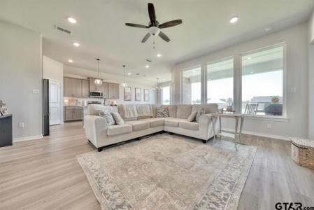 12620 CR 499, Lindale, Texas 75771