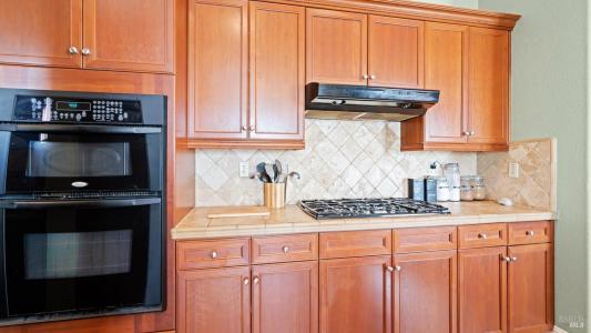 2011 Bellaterra Ct, Santa Rosa, California 95404