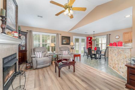 3865 Tanyard Mill Court, High Point, Karolina Północna 27265, USA