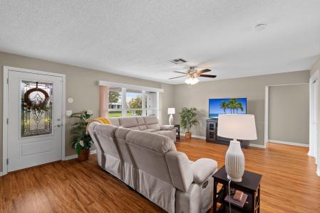 9130 34th Way N., Pinellas Park, Floride 33782, États-Unis