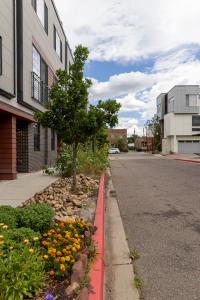 2350 Tremont Place Unit #17, Denver, קולורדו 80205, ארצות הברית של אמריקה 
