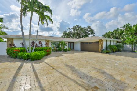 101 Poinciana Ln, Largo, Florida 33770, USA
