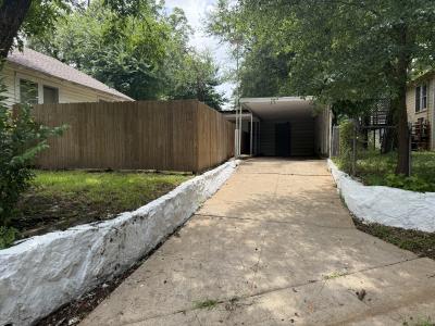 549 Brookside Dr., Jacksonville, Texas 75766, USA